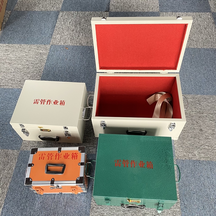文教镇爆破工程作业箱如何选择？玻璃钢与传统材质的全面对比